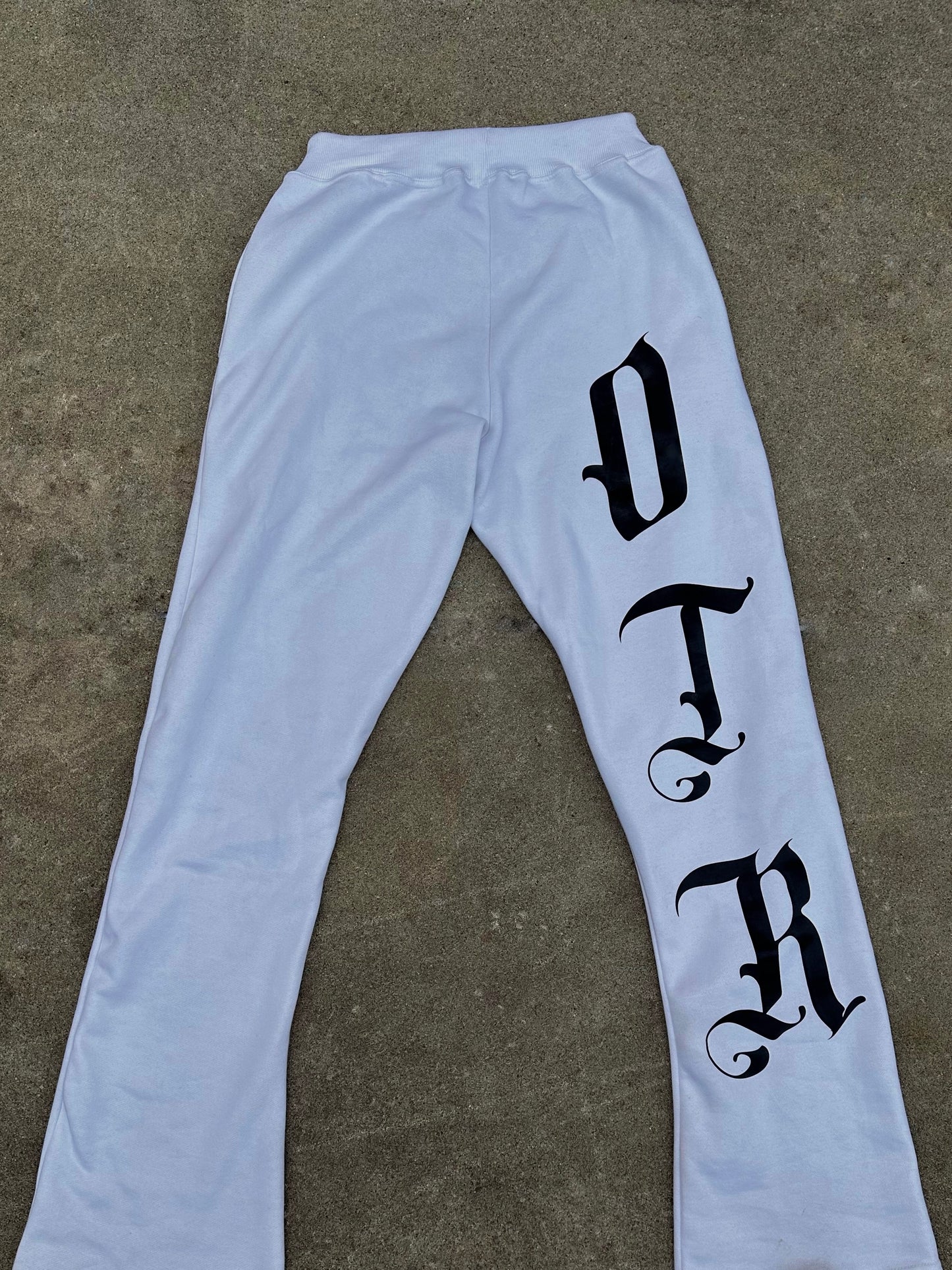 SKELLY sweatpants • white